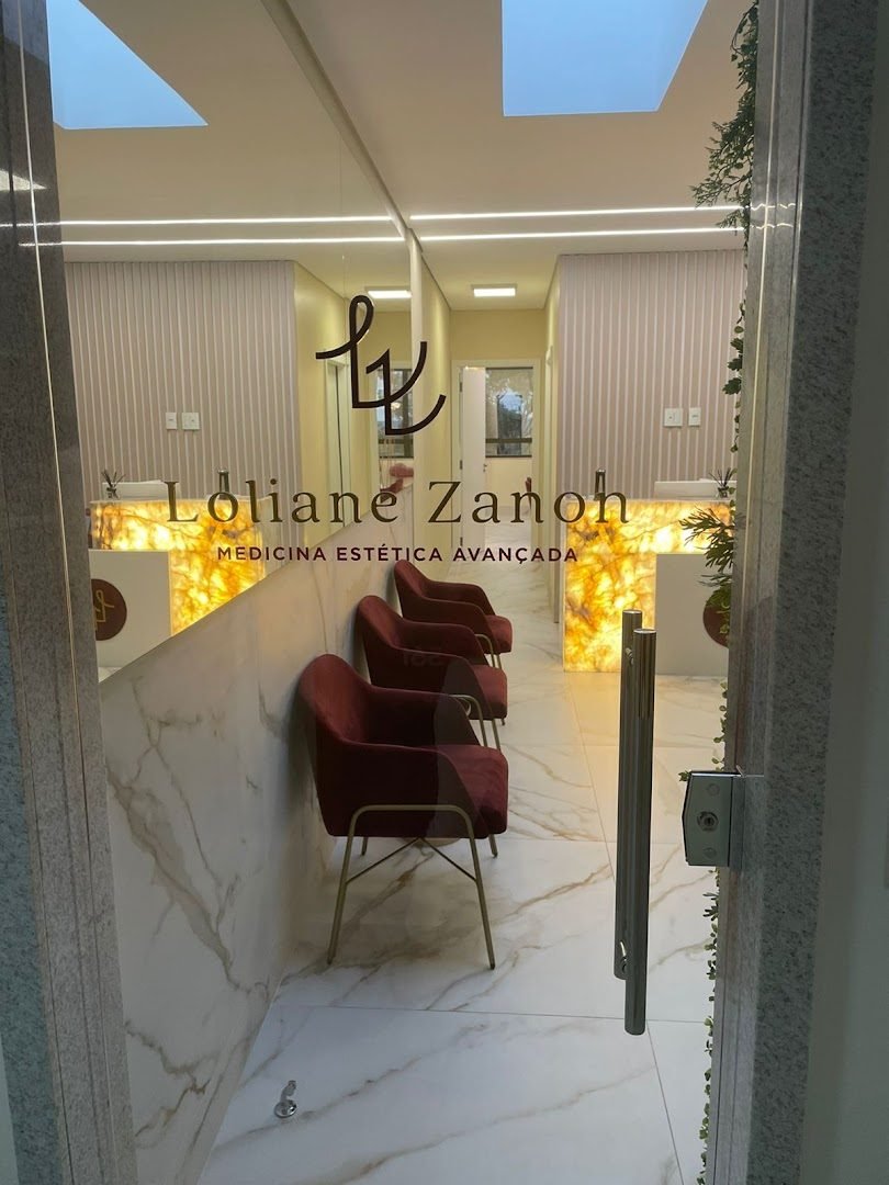 Recepção da clínica da Dra. Loliane Zanon no Sudoeste, Brasília